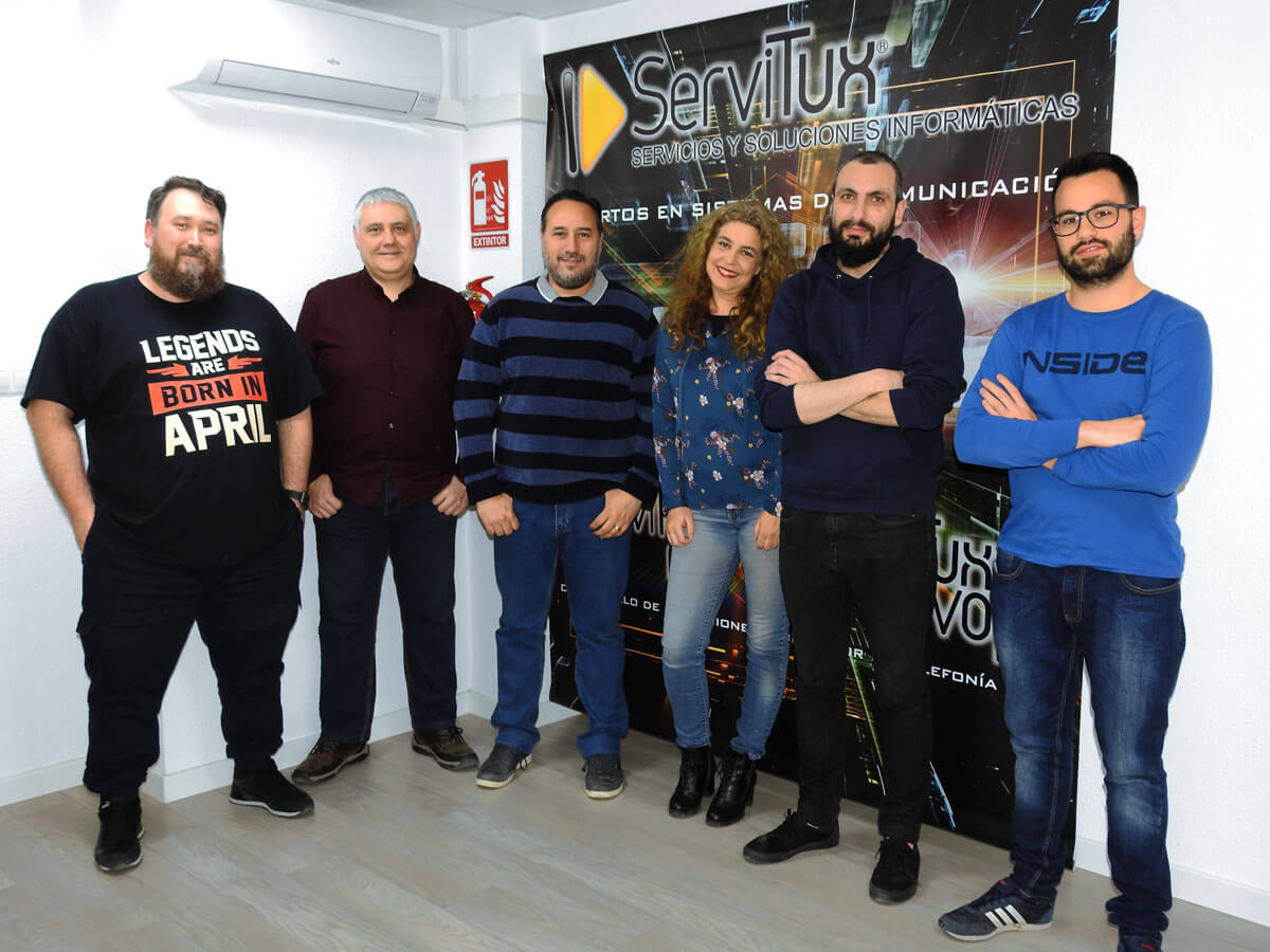 Equipo al completo de Servitux en 2019